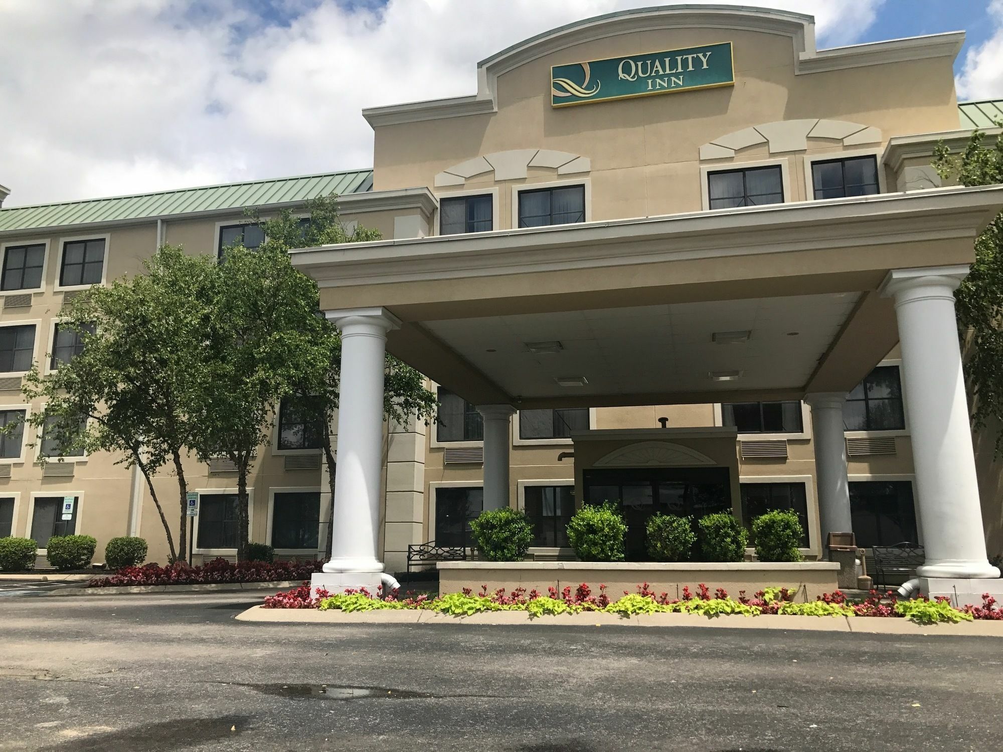 Quality Inn Murfreesboro-University Area Exterior foto