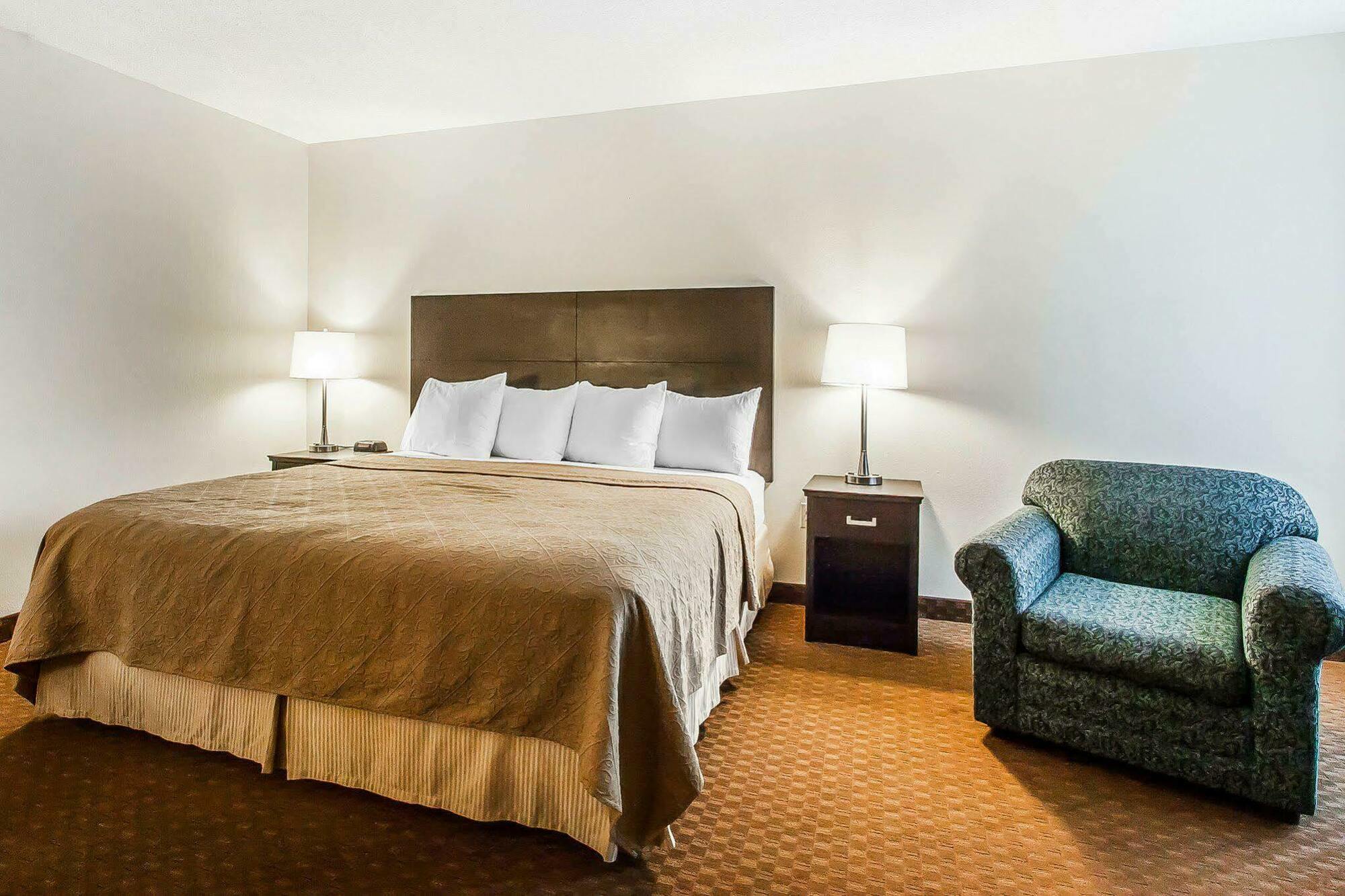 Quality Inn Murfreesboro-University Area Exterior foto